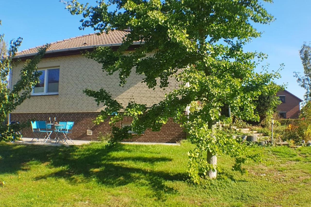 Moderne Kellerwohnung Fuer Handwerker Zwischen Braunschweig Und Wolfsburg, Mit Internet, Kueche, Parkplatz, 24H Check-In Schandelah Экстерьер фото